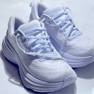 Hoka, Bondi 8 women size 6; like new $90 firm